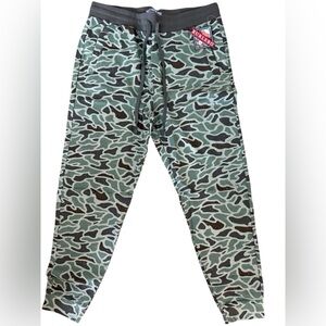 Burlebo NWT Camouflage Jogger Pants XL